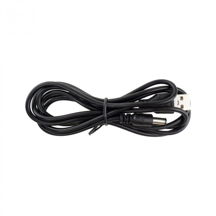 EC20495_4